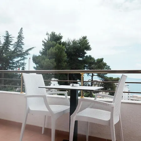 ホテル Mediterrane Sarandë