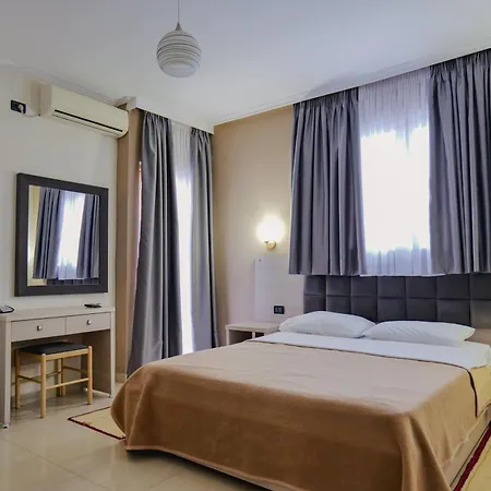 Mediterrane 4* Sarandë